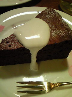 yuCNz